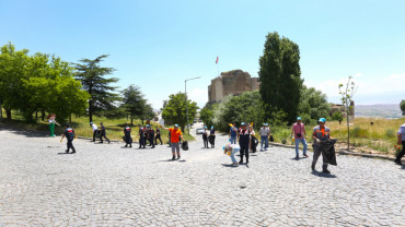 Elazığ Belediyesi'nin Çevre Haftası Etkinlikleri Devam Ediyor