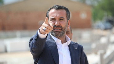 Başkan Şerifoğulları: '41 Mahallenin Tamamında Aktif Bir Belediyeyiz'
