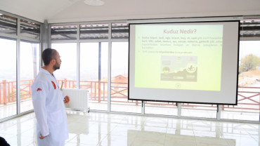 Elazığ Belediyesi 'Kuduz ve Hayvan Isırıklarında İlk Yardım' Konulu Seminer Düzenledi