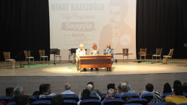 Elazığ Belediyesi, Mahalli Müziğimizin Usta İsmi Nihat Kazezoğlu'na Vefa Programı Düzenledi