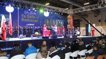 Elazığ Belediyesi Geleneksel Ramazan Etkinlikleri'nde Çanakkale Zaferi'nin 109. Yılı Kutlandı