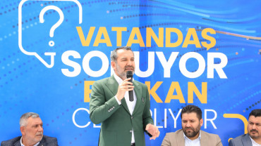 Başkan Şerifoğulları, Akpınar Mahallesi'nde Vatandaşların Sorularını Yanıtladı