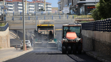 Elazığ Belediyesi, Kent Genelindeki Asfaltlama Çalışmalarına Devam Ediyor