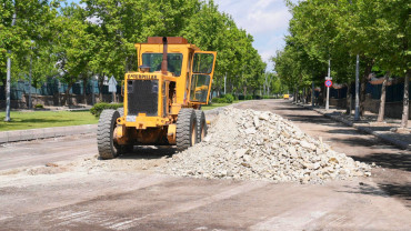 Fen İşleri Çalışıyor, Şehir İçi Trafik Konfor Kazanıyor
