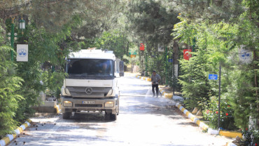 Elazığ Belediyesi'nden Yoğun Bayram Mesaisi
