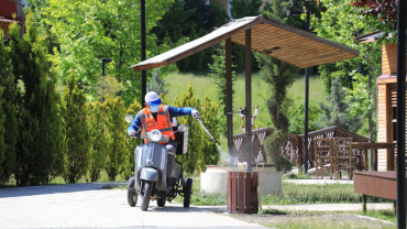 Elazığ Belediyesi'nden Kurban Bayramı Öncesinde Kent Genelinde İlaçlama Çalışması
