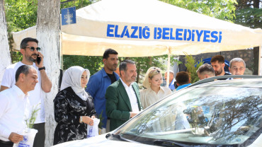 Başkan Şerifoğulları, Arife Günü Anlamlı Ziyaretler Gerçekleştirdi