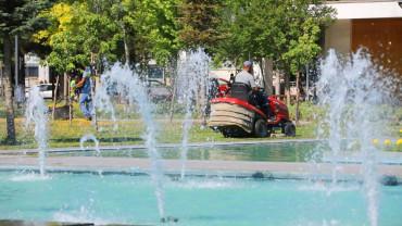 Elazığ Belediyesi'nden Millet Bahçesi'nde Kapsamlı Düzenleme Çalışması