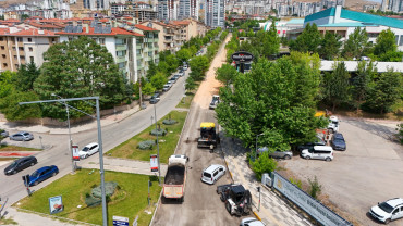 Elazığ Belediyesi, Yol Yenileme Çalışmalarını Aralıksız Sürüyor