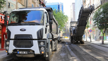 Şehit İlhanlar Caddesi'nde Çalışmalar Başladı