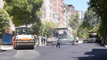 Başkan Şerifoğulları, Şehit İlhanlar Caddesi'nde İncelemelerde Bulundu