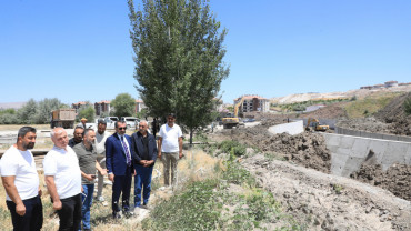 Başkan Şerifoğulları, Hicret Mahallesi'nde
