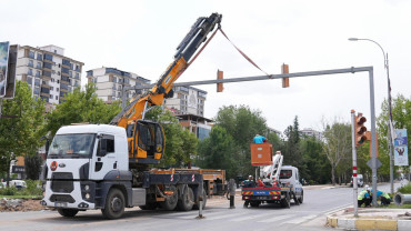 Hazardağlı Kavşağı Düzenleme Çalışmaları Başladı