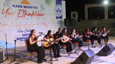 Gezici Tiyatro Şenliği Gösterileri ve Kadın Kürsübaşı Konseri Düzenlenecek