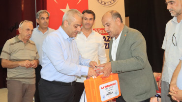 Elazığ Belediyesi'nden Muhtarlara İlk Yardım Seti ve Yangın Söndürme Tüpü
