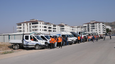 Doğukent Mahallesi'nde Elazığ Belediyesi Tarafından Kapsamlı Temizlik Çalışması Yapıldı