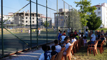 Yaz Kur'an Kursları Arası Futbol Turnuvası'nda Final Heyecanı