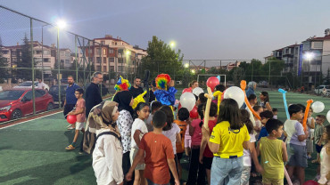 Yaz Etkinlikleri Kapsamında Gezici Tiyatro Şenliği, Ataşehir Mahallesi'ndeydi