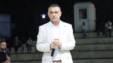 Elazığ Belediyesi Yaz Konserleri Sürüyor