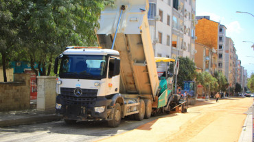 Elazığ Belediyesi, Kent Genelindeki Asfaltlama Hamlesini Sürdürüyor