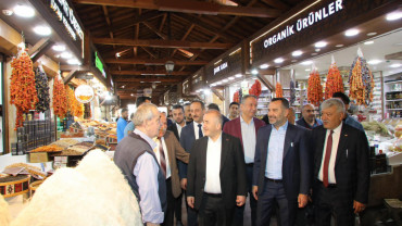 Vali Hatipoğlu ve Başkan Şerifoğulları, Esnaflarla Bir Araya Geldi