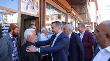 Vali Hatipoğlu ve Başkan Şerifoğulları, Esnaflarla Bir Araya Geldi