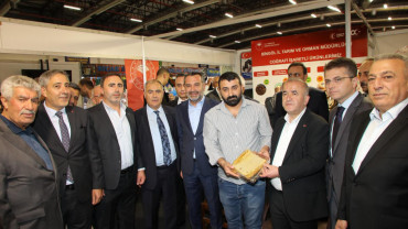 Elazığ Belediyesi Tarım Fuarı Törenle Açıldı