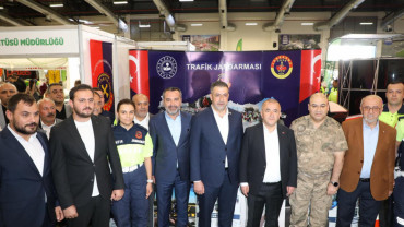 Elazığ Belediyesi Tarım Fuarı Törenle Açıldı