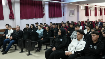 Elazığ İtfaiyesi'nden Öğrencilere Deprem Ve Yangınla Mücadele Eğitimleri Veriliyor
