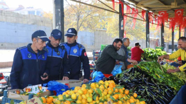 Elazığ Belediyesi Zabıta Ekiplerinden Pazar Yerlerine Denetim
