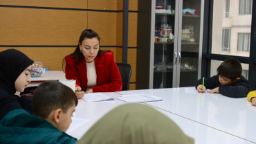 Elazığ Belediyesi'nin Düzenlediği 'Pozitif Nesil Gurup Terapileri' Başladı