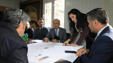 Başkan Şerifoğulları, Tarihi Öğretmenevi'nde Çalışmaları İnceledi