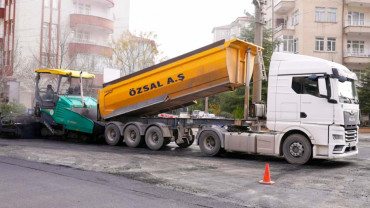 Elazığ Belediyesi, Sürsürü Mahallesi'nde Yeni Kavşak Yapım Çalışması Gerçekleştiriyor