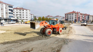 Elazığ Belediyesi, Sürsürü Mahallesi'nde Yeni Kavşak Yapım Çalışması Gerçekleştiriyor