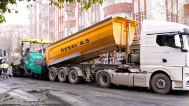 Elazığ Belediyesi, Sürsürü Mahallesi'nde Yeni Kavşak Yapım Çalışması Gerçekleştiriyor