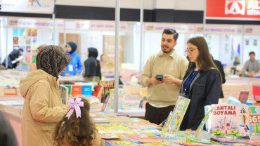 ELAZIĞ BELEDİYESİ KİTAP FUARI KAPILARINI AÇTI