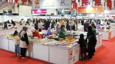 Elazığ Belediyesi 6. Kitap Fuarı'na Yoğun İlgi