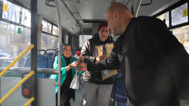 Elazığ Belediyesi Otobüs Şoförlerinden 3 Aralık'ta Anlamlı Jest