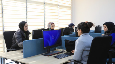 Elazığ Belediyesi Dijital Gençlik Merkezi'nde Eğitimler Sürüyor