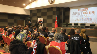 Tamamlanan 'Erişilebilir Afet Eğitimi Projesi'nin Söyleşi Ve Sertifika Programı Yapıldı