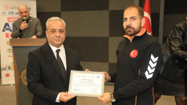 Tamamlanan 'Erişilebilir Afet Eğitimi Projesi'nin Söyleşi Ve Sertifika Programı Yapıldı