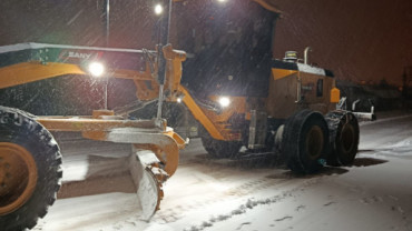Elazığ Belediyesi Karla Mücadele Ekipleri Sahada