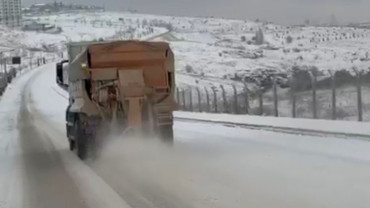 Elazığ Belediyesi Karla Mücadele Ekipleri Sahada