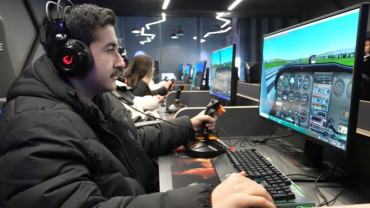 Elazığ Belediyesi E-Spor Merkezi, Ücretsiz Uçuş Simülasyonu Deneyimi İmkanı Sunuyor