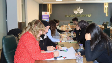 Gençlik Meclisi'nden Proje Yazma Eğitimi