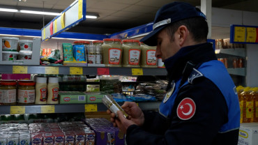 Zabıta Ekiplerinden Zincir Marketlere Denetim
