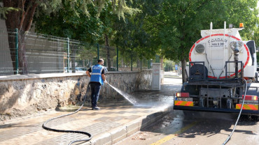 Elazığ Belediyesi'nden Sürsürü Mahallesi'nde Kapsamlı Temizlik