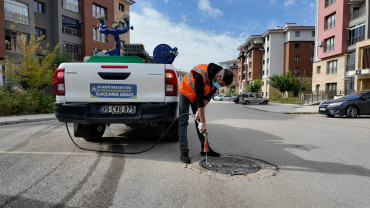 Elazığ Belediyesi'nden 12 Ay Kesintisiz Larva Mücadelesi