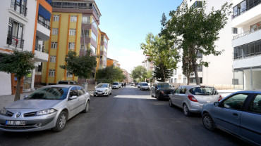 Üniversite Mahallesi ve Yeni Mahalle'nin Yolları Yenilendi