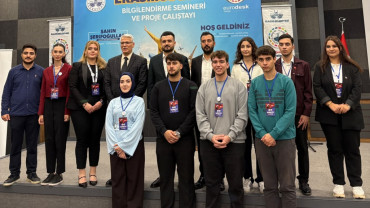 Elazığ Belediyesi Gençlik Meclisi Ev Sahipliğinde Bölgesel Gençlik Buluşması Düzenlendi